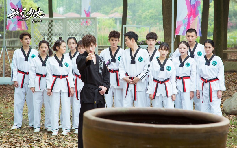 电视剧《旋风少女第二季》微信高清图片