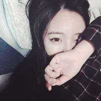微信情感女生头像爱过你很值得