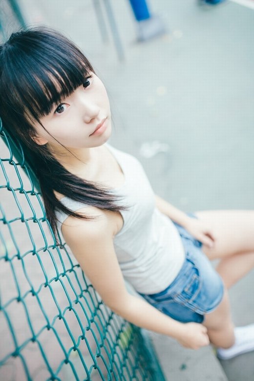 唯美夏日女孩写真微信高清图片