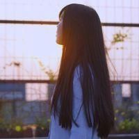 微信唯美女生头像“嗯，这样挺好的”