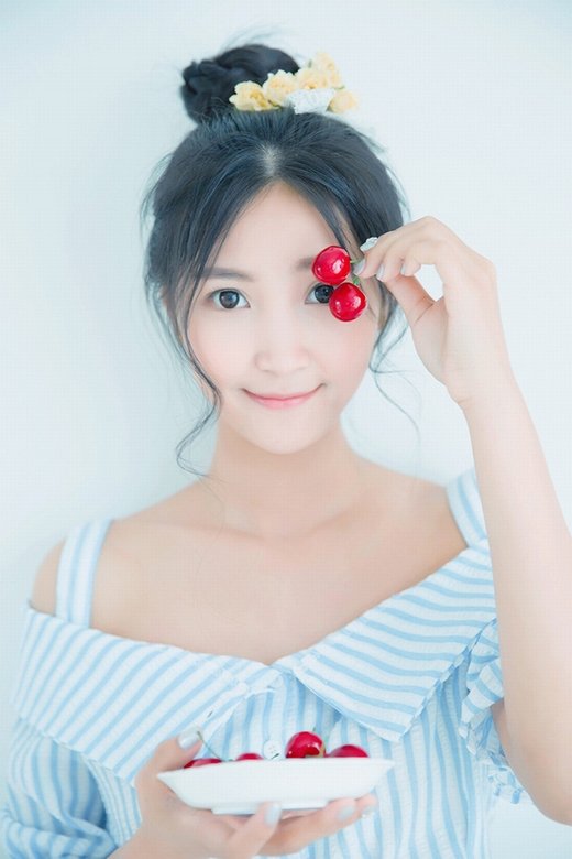 夏日美女清凉性感写真微信高清图片