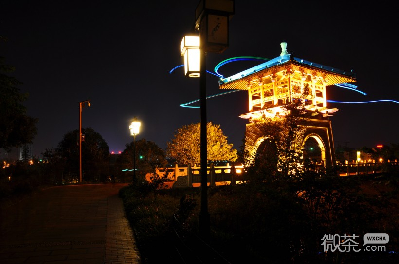 云南神女湖夜景微信高清图片