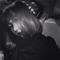 微信女生头像姐 我曾今也长发飘飘过