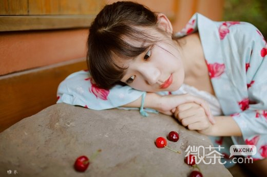 清纯素颜美女微信高清图片 莲花仙子