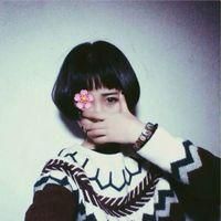 微信女生头像姐 我曾今也长发飘飘过