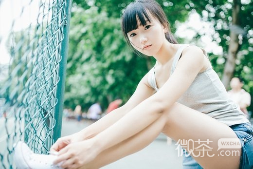 清纯素颜美女微信高清图片 莲花仙子