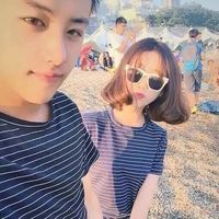 微信情侣头像 “后来熬夜成瘾 也习惯了没人关心”