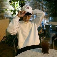 微信男生头像 天天都需要你爱