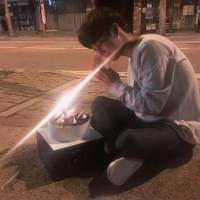 微信男生头像 天天都需要你爱