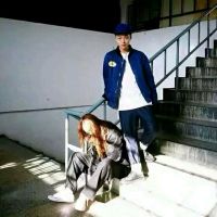 微信情侣头像 我使劲屏住呼吸,听见微弱的我爱你。