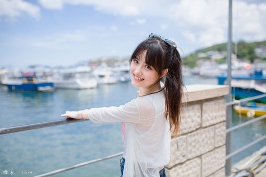 清纯美女夏天唯美写真微信高清图片