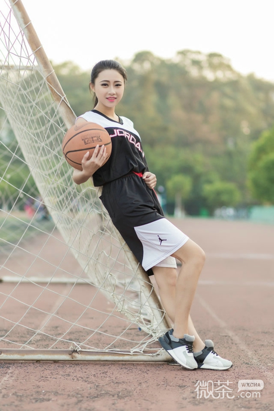 篮球宝贝美女微信高清图片