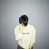微信男生头像 孤独和天黑都很美