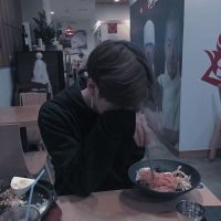 微信男生头像 孤独和天黑都很美