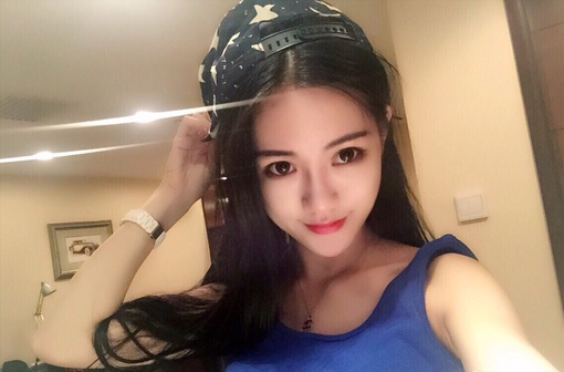 唯美女生侧脸微信高清图片