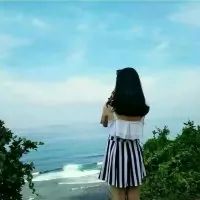 微信情侣头像 “能有一个看出我的难过哄我开心的人就够了