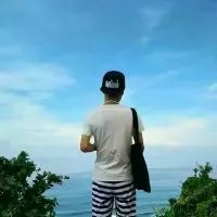 微信情侣头像 “能有一个看出我的难过哄我开心的人就够了