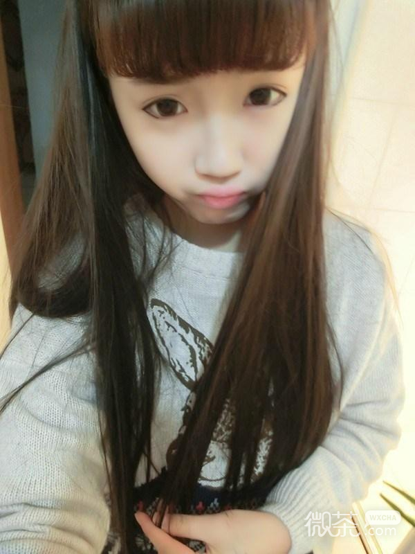 漂亮女生随性自拍微信高清图片 美丽动人