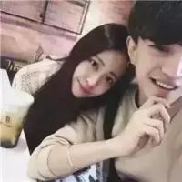 微信情侣头像 勿忘初心，心里有你.
