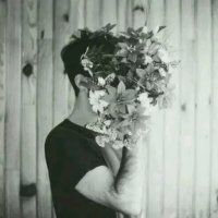 微信情侣头像 “能有一个看出我的难过哄我开心的人就够了