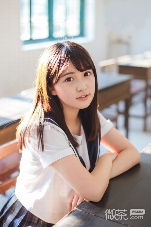 唯美文艺少女微信高清图片 朝气蓬勃
