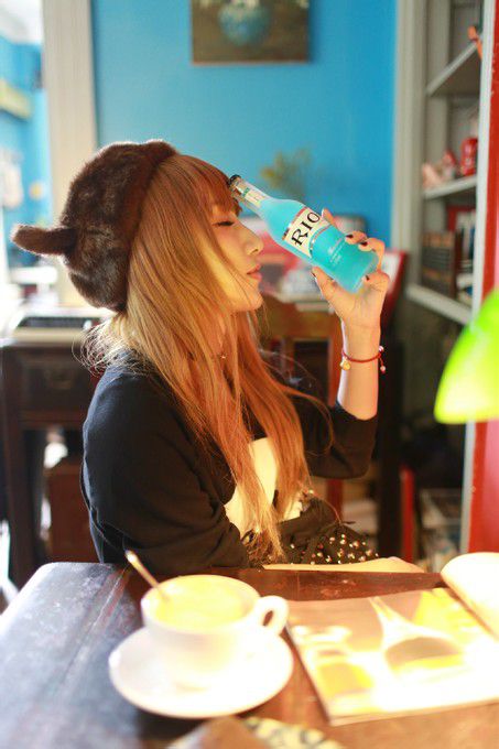 有意境的个性女生微信高清图片