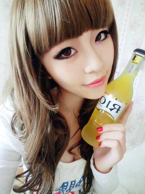 有意境的个性女生微信高清图片