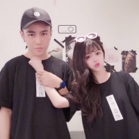 微信情侣头像 我化尘埃飞扬