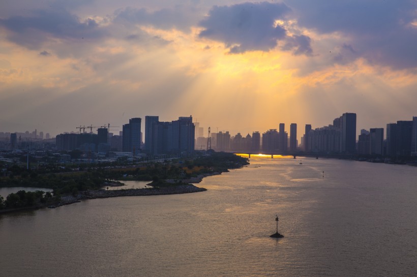 唯美的日落微信高清图片 夕阳西下