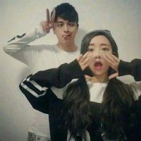 微信情侣头像 “遇见他，遇见最美的执念