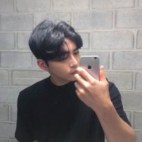 微信男生头像 立场干净.我的东西你别动.?