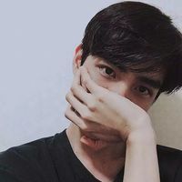 微信男生头像 立场干净.我的东西你别动.?