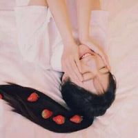 微信女生头像 唯有你深得我意 .