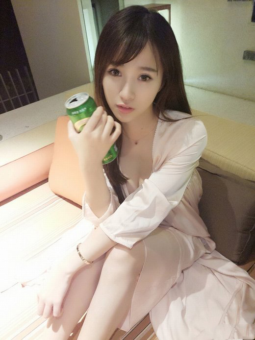 性感美女写真微信高清图片