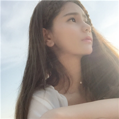 长发妹子性感微信头像 爱到地昏天黑都无所谓