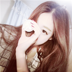 长发妹子性感微信头像 爱到地昏天黑都无所谓