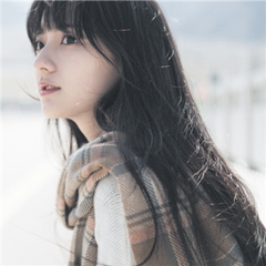 长发妹子性感微信头像 爱到地昏天黑都无所谓