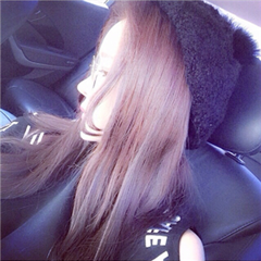 长发妹子性感微信头像 爱到地昏天黑都无所谓