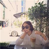 原宿风漂亮女孩微信头像 我就在这里丢了你