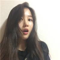 原宿风漂亮女孩微信头像 我就在这里丢了你