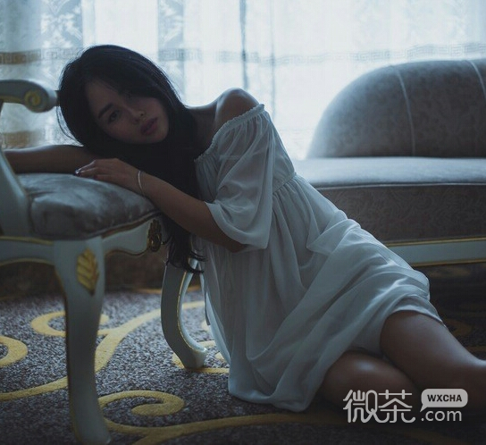 希望养恶鬼 热情喂狂风美女伤感头像
