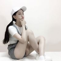 90后美女头像小清新好看的 一扇窗隔着一个寂夜
