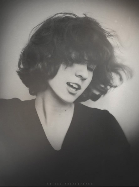 非主流个性欧美男女图片 不要太在乎一些人，越在乎，越卑微