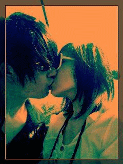 QQ空间个性情侣闪图:毕业了,我们说好不哭的