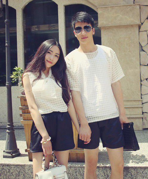 秀恩爱的情侣装幸福意境图片 曾如痴如醉的爱情，却已貌合神离