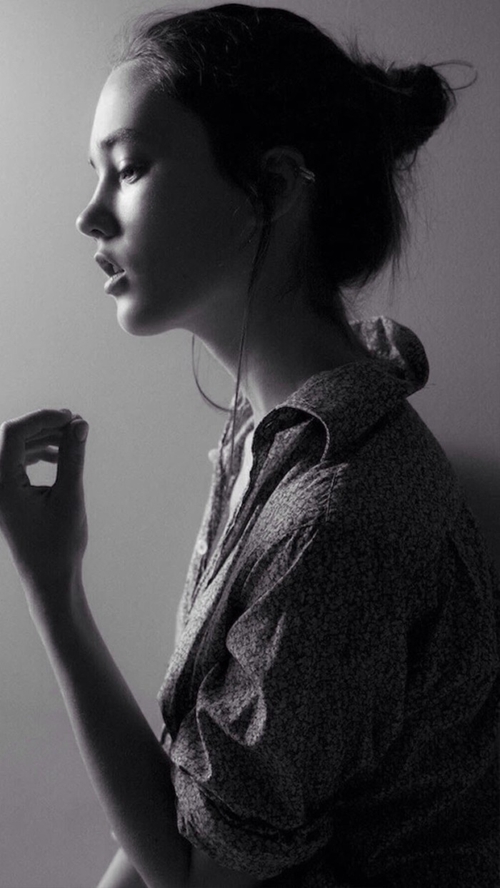 女生手机壁纸超拽霸气 缠绵只是一瞬间的美