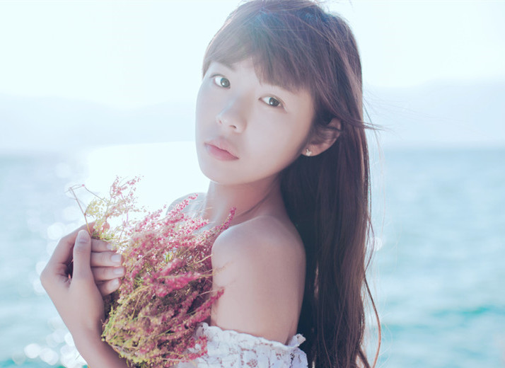 伤感系清新美女lomo唯美图片 我在你走的地方等你回来