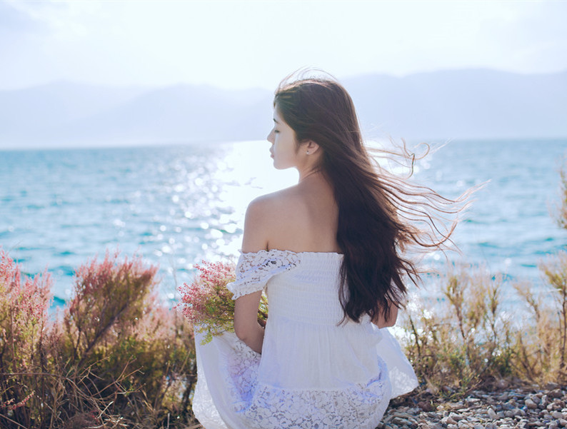 伤感系清新美女lomo唯美图片 我在你走的地方等你回来