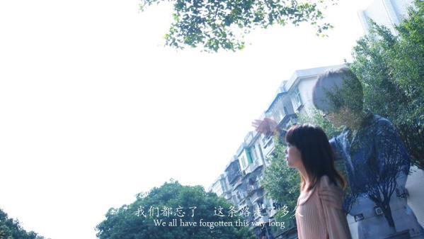 唯美意境情侣情感美图 在挥霍里游荡太久,终于将爱情弄丢