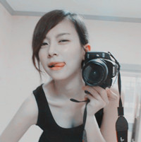 我们隔着一颗心的距离_意境伤感女生微信头像